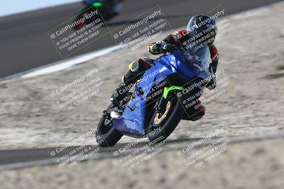 media/Nov-02-2025-Lets Ride (Sun) [[f7a3caa734]]/B Group/1220pm (Turn 2 Outside)/